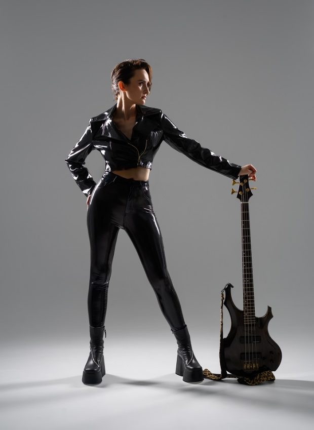 Monokate_Пахнеш_ArtistImage2