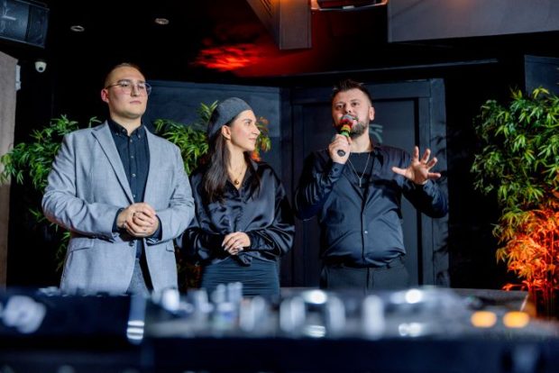 Олексій Донцов, Юліан Новак, Аліна Макарець