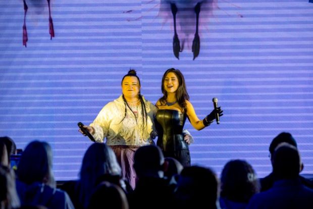 alyona alyona, SKYLERR