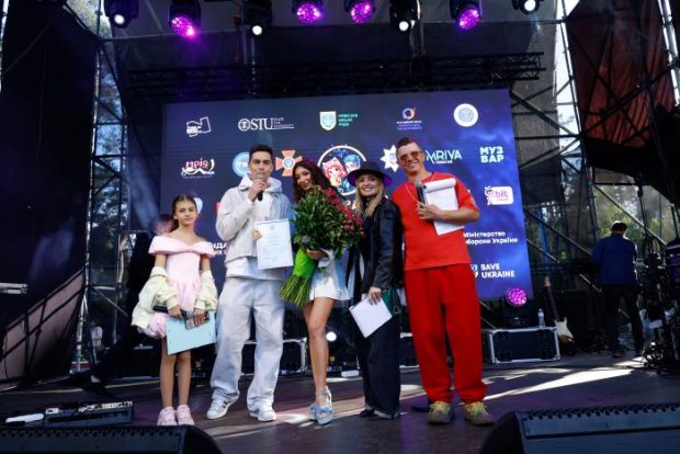Катя Сташко, Оля Ракіцька, Андрій Чорновол та Сергій Стахов