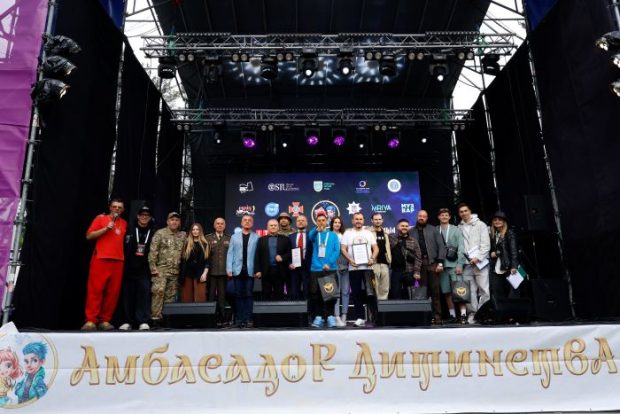 Партнери, організатори