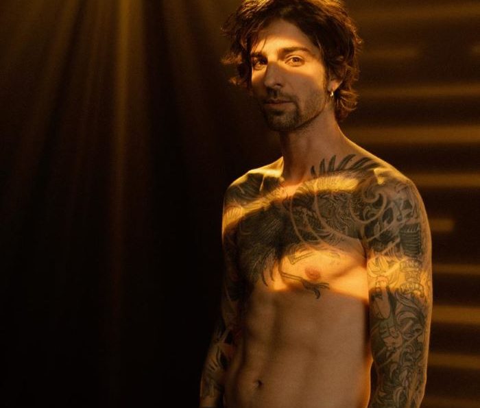 Volodymyr Dantes – В ОБІЙМАХ