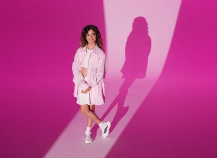 Sofia Nersesian після тріумфу на Дитячому Євробаченні презентує маніфест «Будь собою» від свого тата